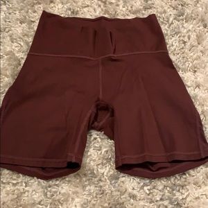 Lululemon 6” shorts